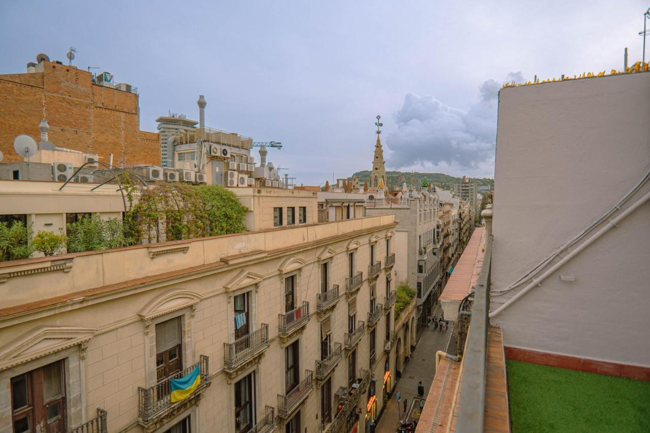 Smartr Barcelona Ramblas Esterno foto
